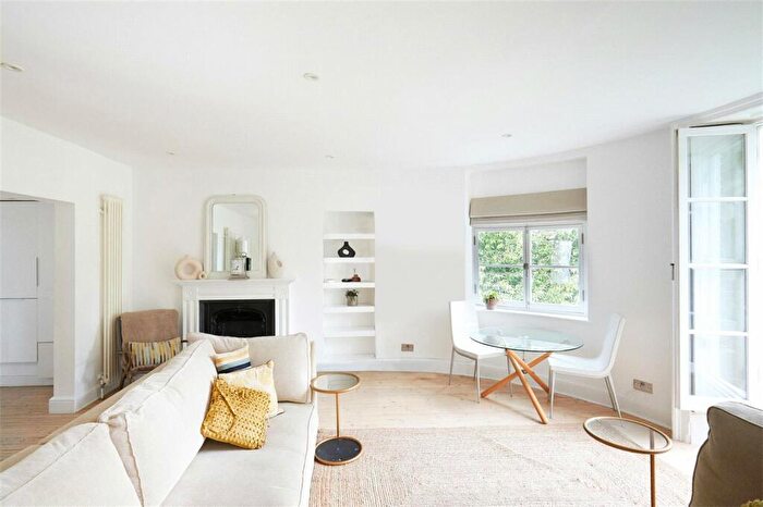2 Bedroom Apartment To Rent In Mortlake High Street, London, SW14