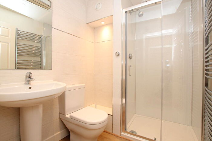 1 Bedroom Flat To Rent In High Street, Middleton Cheney, OX17