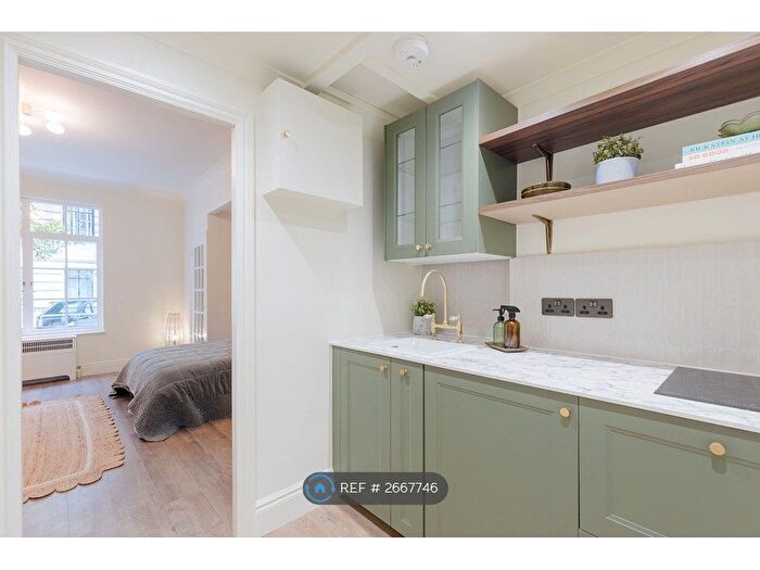 Studio To Rent In Hallam Street, London, W1W