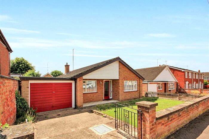 3 Bedroom Detached Bungalow For Sale In , Denmark Road, Rushden, NN10