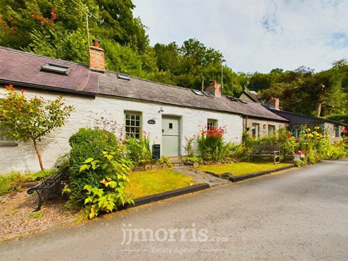 2 Bedroom Cottage For Sale In Cwm Cou, Newcastle Emlyn, SA38