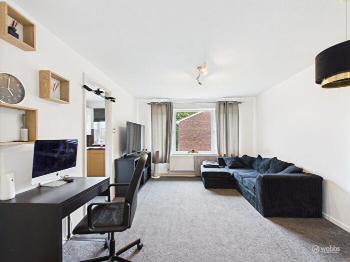 1 Bedroom Flat For Sale In Ladygrove, Croydon, CR0