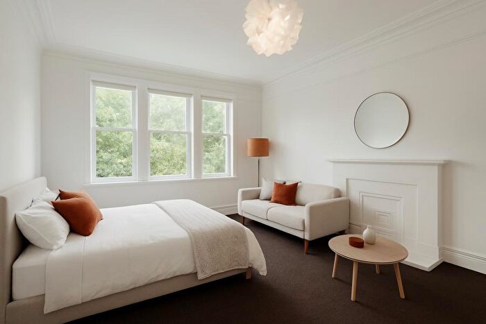 Apartment To Rent In Flat Mayfield Road :: Chorlton, M16