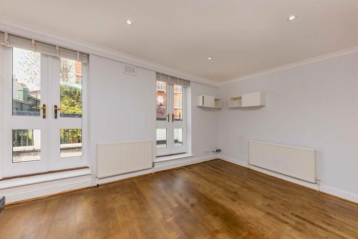 1 Bedroom Flat To Rent In Hereford Road, London, W2