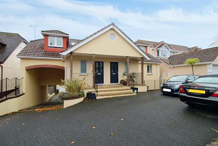 1 Bedroom Flat For Sale In Southfield Avenue, Preston, Paignton, TQ3