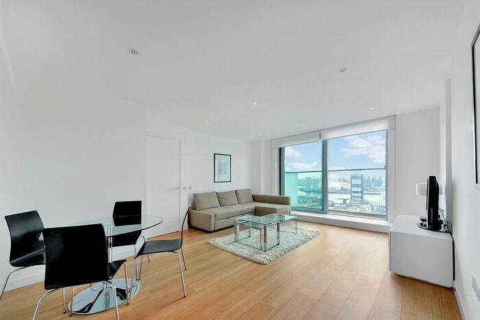 1 Bedroom Flat To Rent In Pan Peninsula Square, Canary Wharf, London, E14