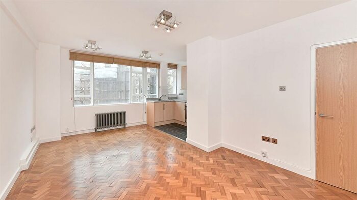 1 Bedroom Flat For Sale In Park Crescent, Marylebone, London, W1B