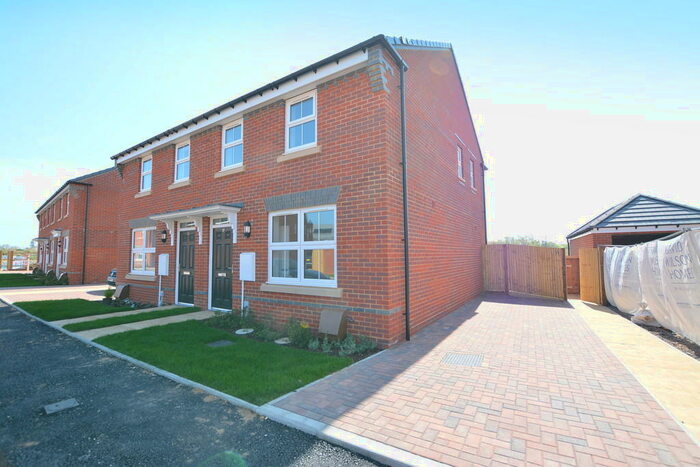 3 Bedroom Semi-Detached House To Rent In Cole Street, Quarter Jack Park, BH21
