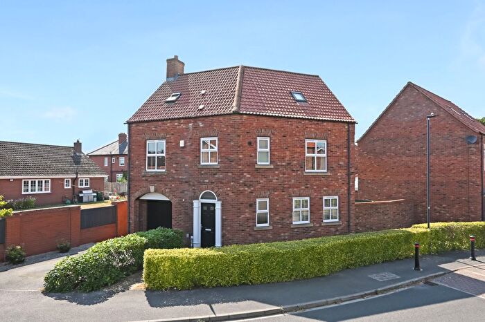 4 Bedroom Detached House For Sale In Station Rise, Riccall, York, YO19