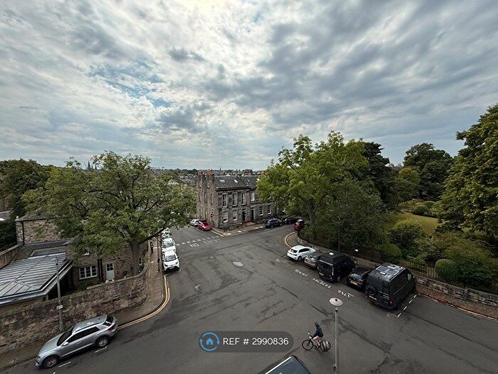 2 Bedroom Flat To Rent In Saxe Coburg St, Edinburgh, EH3