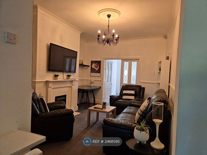 1 Bedroom Flat To Rent In Swinton, Manchester, M27