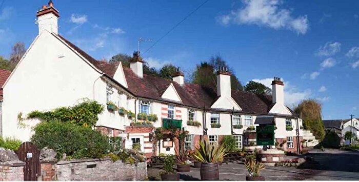 8 Bedroom Detached House For Sale In Monmouthshire Riverside Village Exceptional Hotel/inn Of Architectural Appeal, NP16