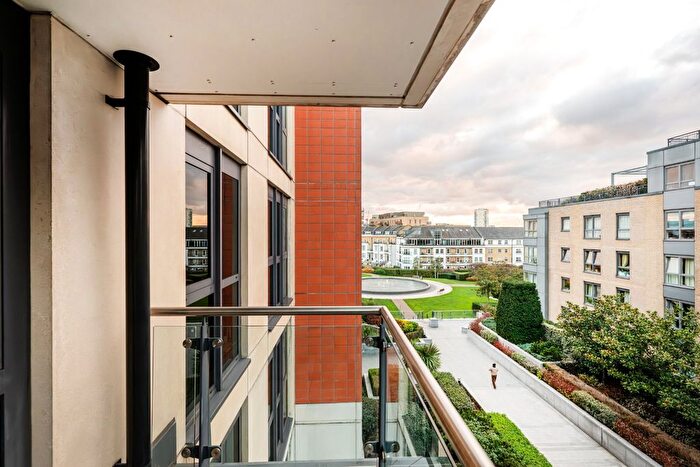 2 Bedroom Flat For Sale In Lensbury Avenue, London, SW6