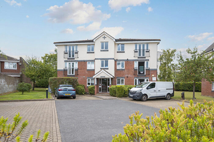 2 Bedroom Apartment To Rent In Roydon Court, Mayfield Road, Hersham, Walton-on-Thames, KT12