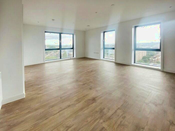 2 Bedroom Apartment To Rent In Phoenix, Saxton Lane, LS9