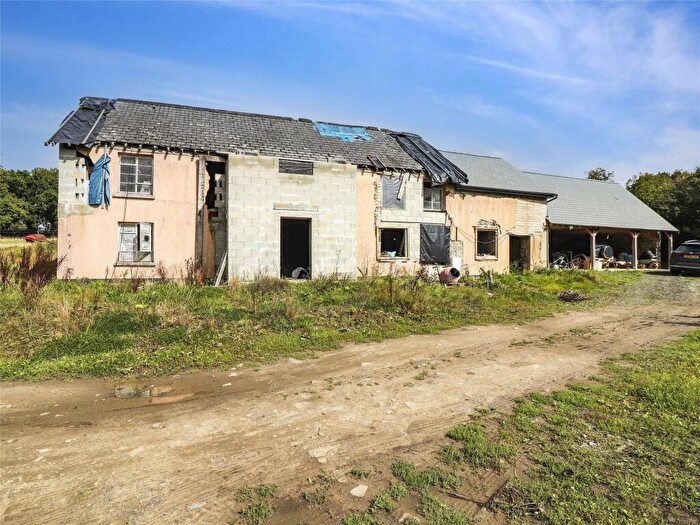 3 Bedroom Equestrian Facility For Sale In Squires Lane, Shebbear, Beaworthy, Devon, EX21
