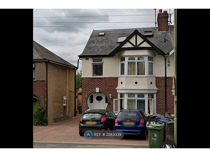 6 Bedroom Semi-Detached House To Rent In Cowley Road, Oxford, OX4