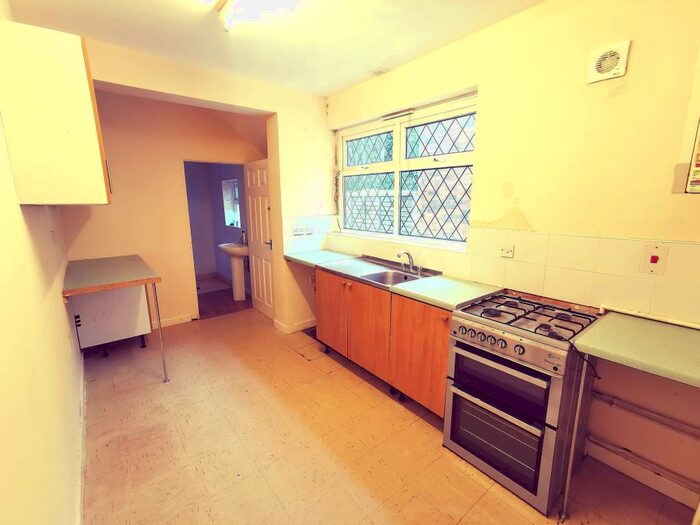 3 Bedroom Terraced House To Rent In Dudley Road West, Oldbury, B69