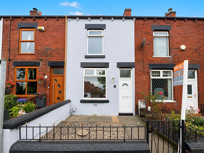 2 Bedroom Terraced House For Sale In Park Road, Westhoughton, BL5