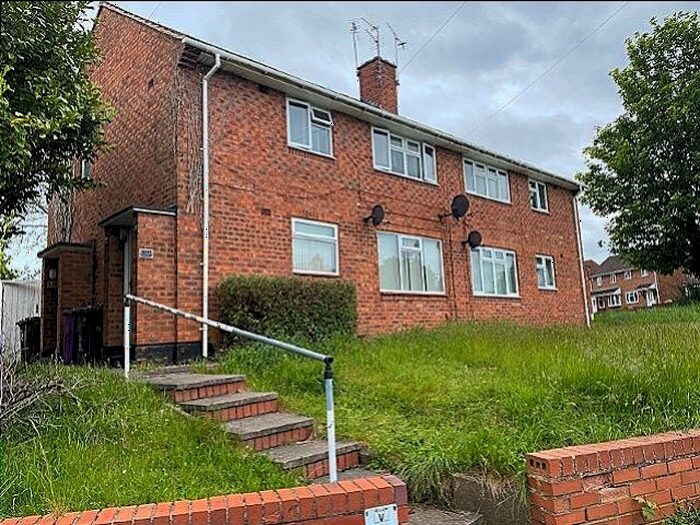 1 Bedroom Flat To Rent In Westacre Crescent, Finchfield, Wolverhampton, WV3