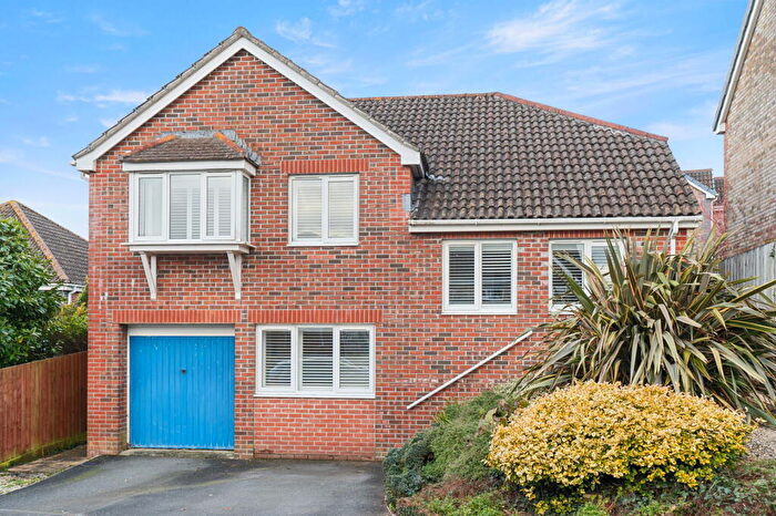 4 Bedroom Detached House For Sale In Treguddock Drive, Wadebridge, PL27