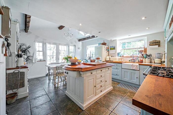 3 Bedroom Terraced House For Sale In Horslow Street, Potton, SG19