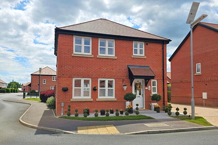 3 Bedroom Detached House For Sale In Kidmere Way, Denmead, PO7