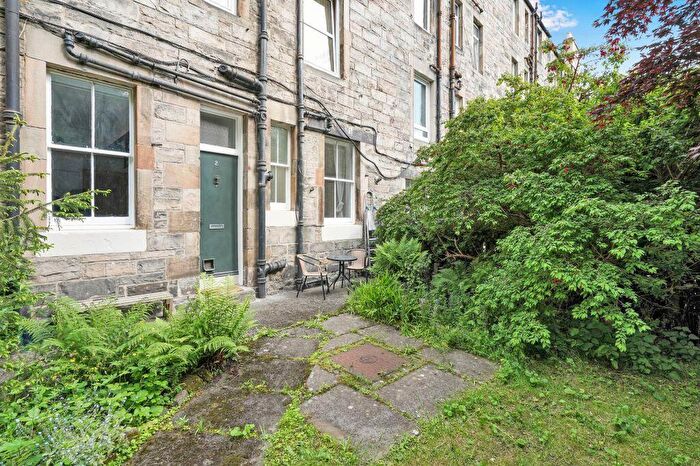 1 Bedroom Flat For Sale In / Broughton Road, Broughton, Edinburgh, EH7