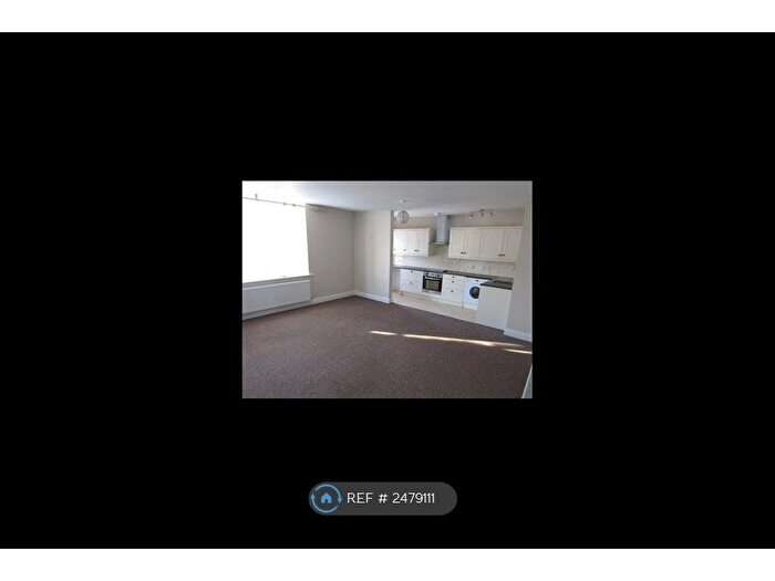 3 Bedroom Flat To Rent In High St, Honiton, EX14