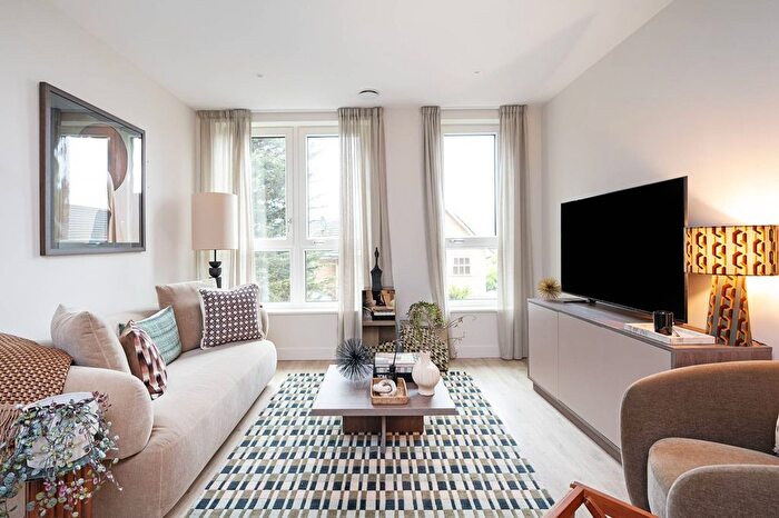 Studio To Rent In Pearl Yard, Webster Road, Bermondsey, London, SE16