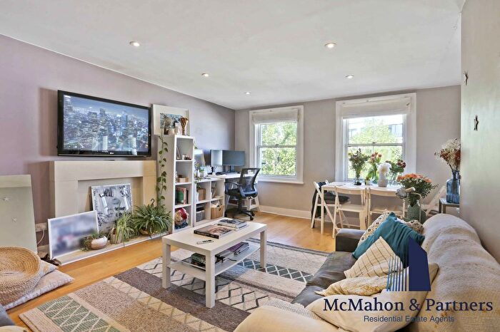 2 Bedroom Flat To Rent In Philbeach Gardens, London, SW5