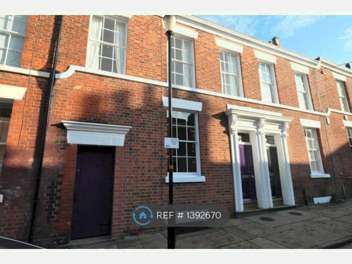6 Bedroom Terraced House To Rent In Regent Street, Preston, PR1