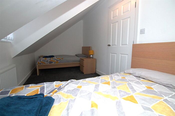 4 Bedroom Terraced House To Rent In Stone Row, Skinningrove, TS13