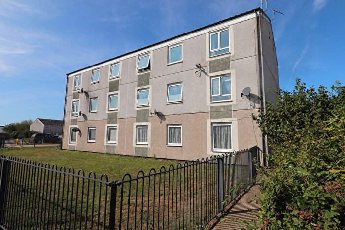 2 Bedroom Flat To Rent In Nayland Drive, Clacton-On-Sea, CO16