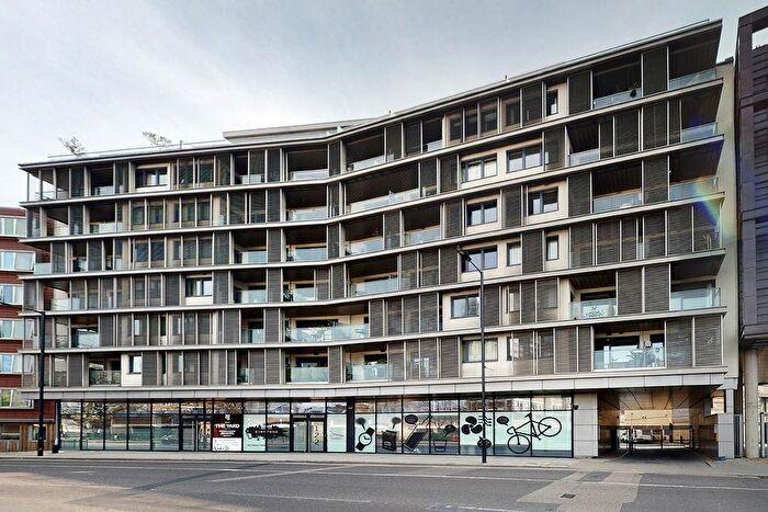 1 Bedroom Flat To Rent In The Spectrum Building, East Road, London, N1