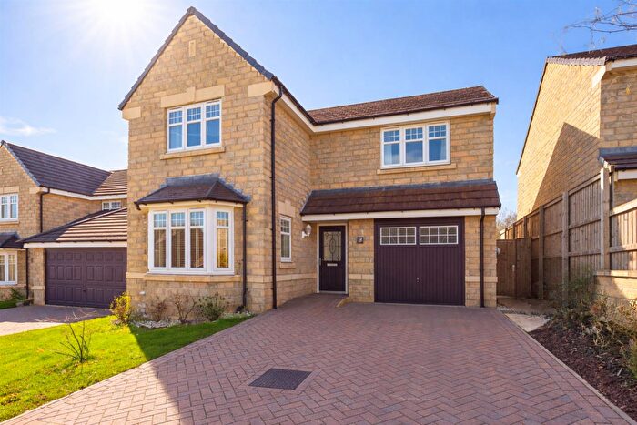 4 Bedroom House For Sale In Coalburn Crescent, Crich, Matlock, DE4