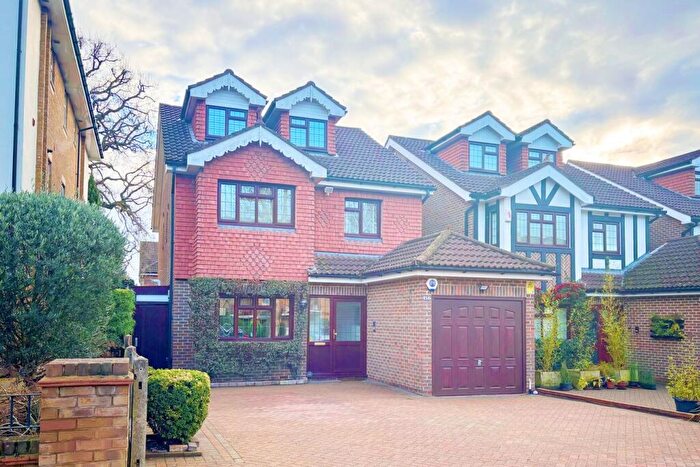 5 Bedroom Detached House For Sale In Overbury Avenue, Beckenham, BR3