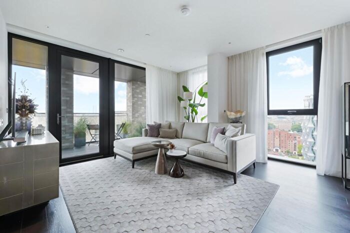 3 Bedroom Apartment For Sale In Madeira Tower, The Residence, Nine Elms, SW11