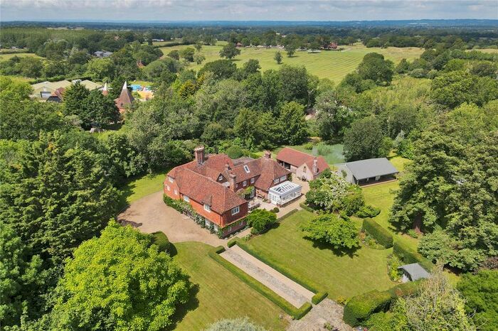 8 Bedroom Detached House For Sale In Smarden Road, Biddenden, Kent, TN27