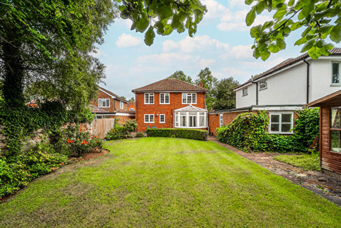4 Bedroom Detached House For Sale In Burton Close, Wheathampstead, St. Albans, Hertfordshire, AL4