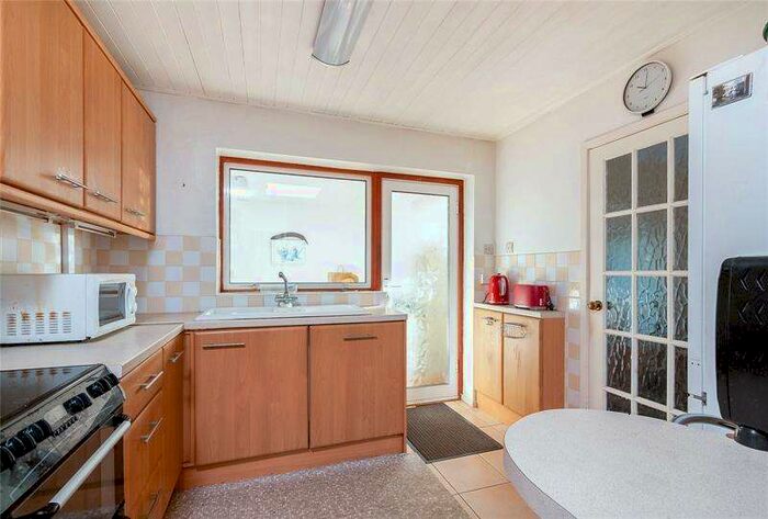 3 Bedroom Bungalow For Sale In St Johns Way, Hempton, Banbury, Oxfordshire, OX15