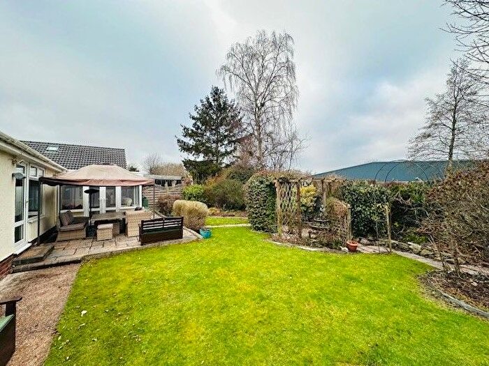 3 Bedroom Bungalow To Rent In Parkgate, Knutsford, WA16