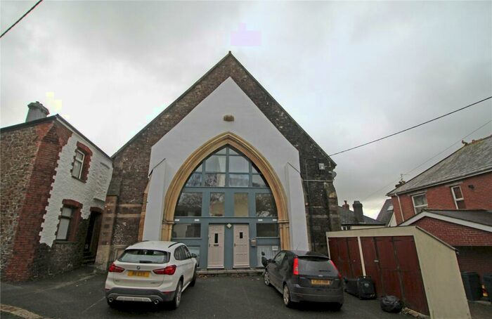 2 Bedroom Flat To Rent In Station Road, Holsworthy, EX22