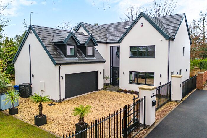 7 Bedroom Detached House For Sale In The Whitehouse, Whin Hill Road, Bessacar, Doncaster, DN4