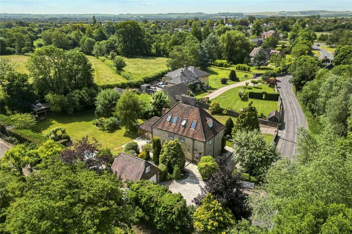 5 Bedroom Detached House For Sale In Bow Road, Faringdon, SN7