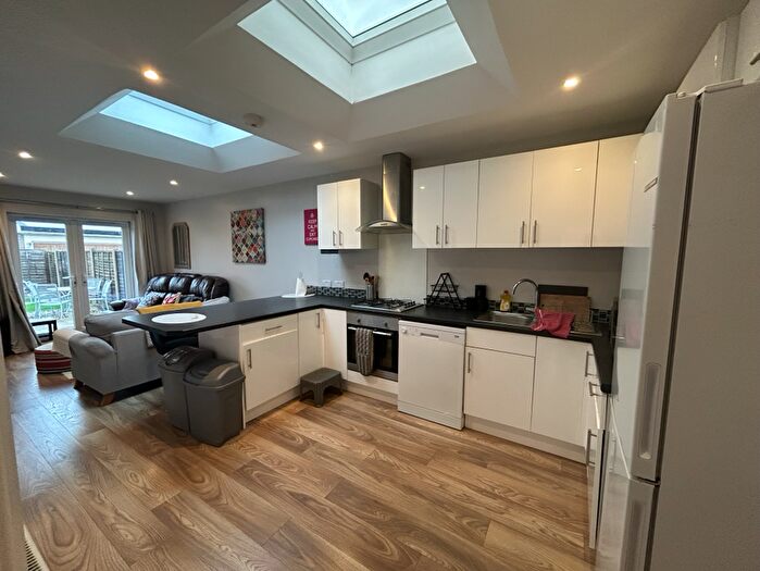 3 Bedroom Flat To Rent In Wallisdown Road, Wallisdown, BH11