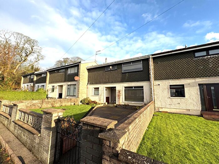 3 Bedroom Terraced House For Sale In Campbell Avenue, Stevenston, KA20