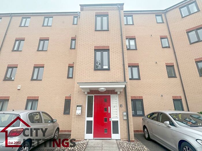 2 Bedroom Flat To Rent In Templars Court, Lenton, NG7
