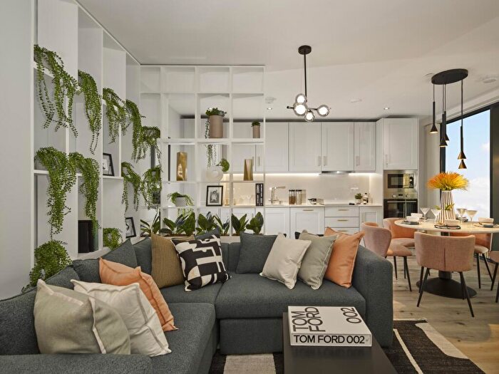 3 Bedroom Apartment For Sale In Dylon Riverside, Purbeck Gardens, London, SE26