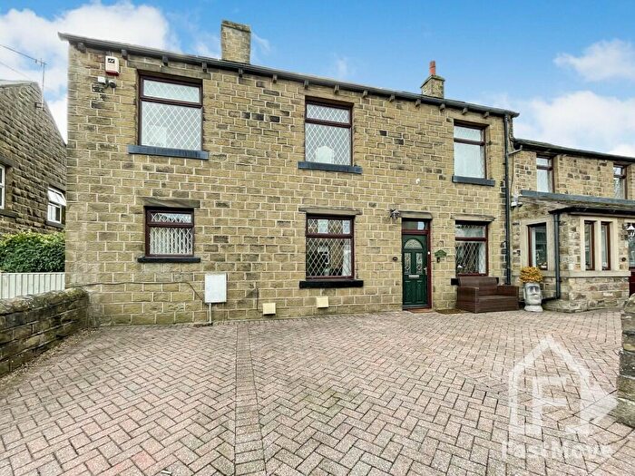 5 Bedroom Detached House For Sale In Marsh Lane, Shepley, Huddersfield, HD8